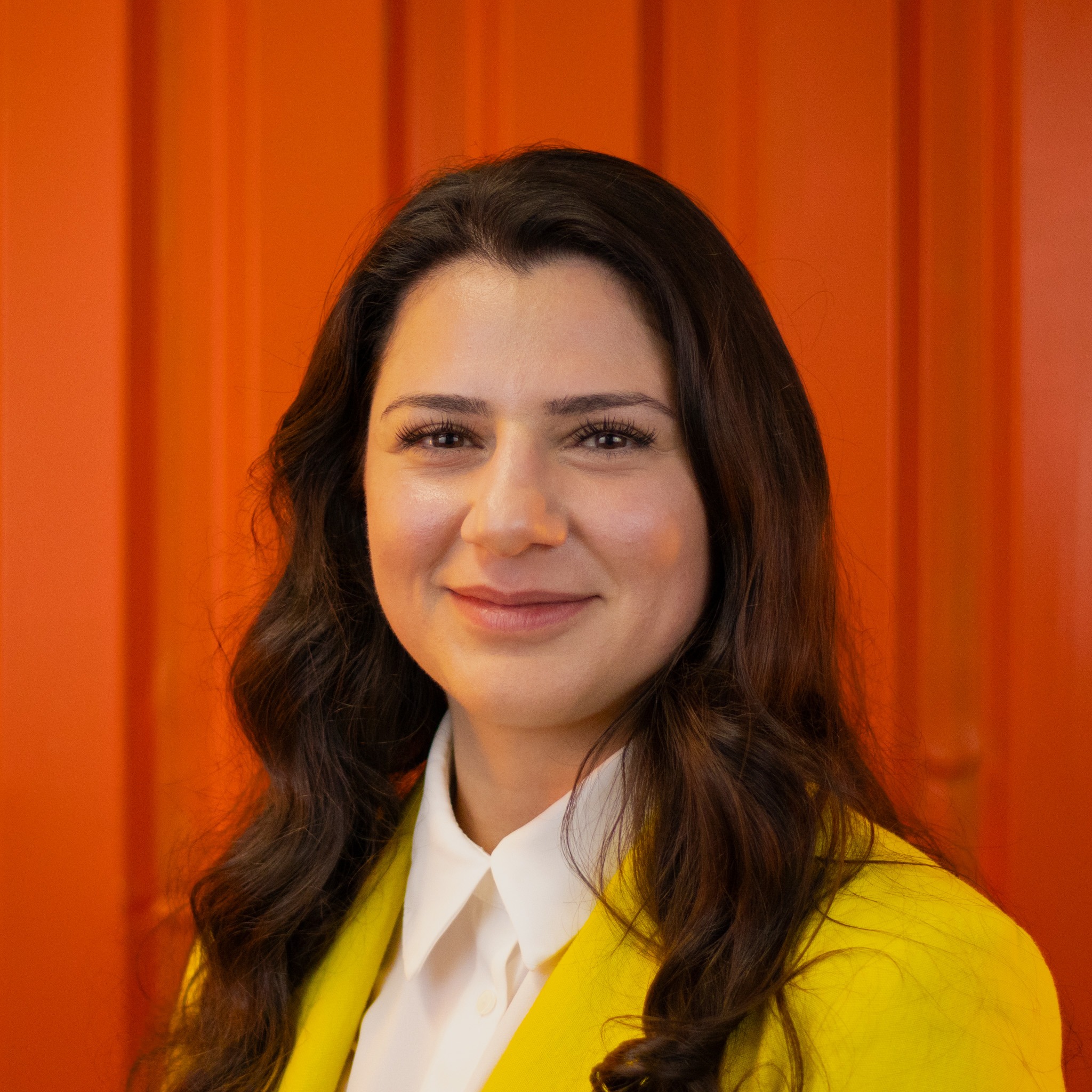 Portret Özge Biçer